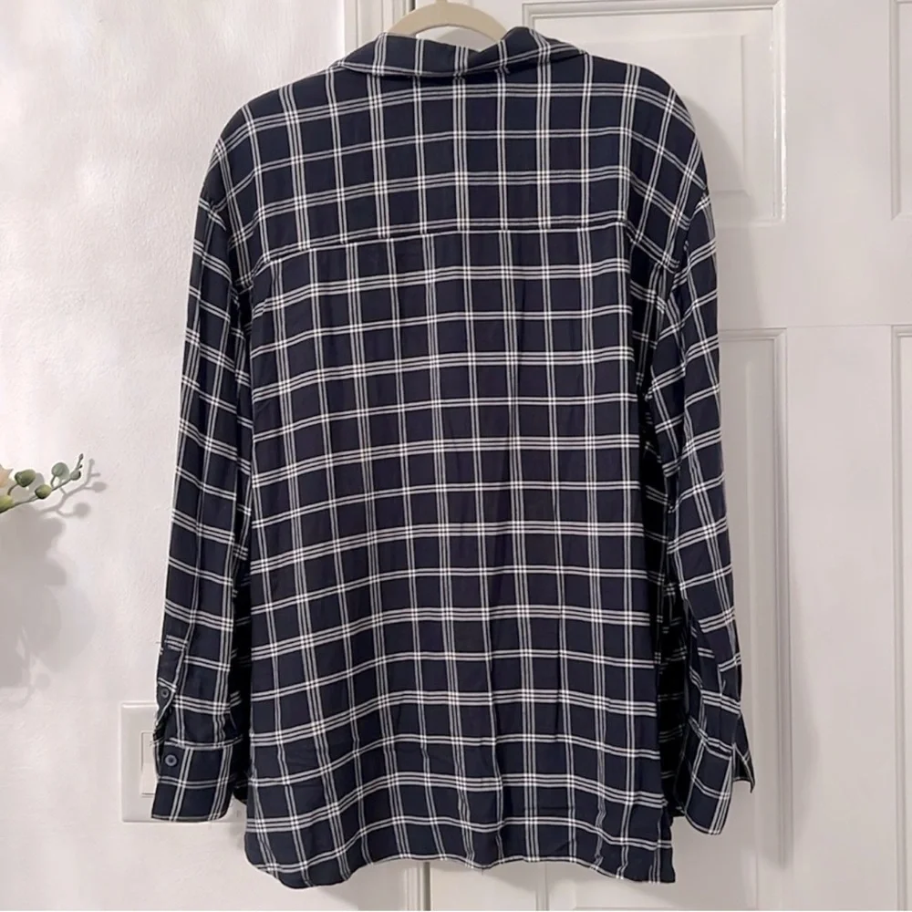Treasure & Bond Plaid Boyfriend Button Down Shirt Blue 2X - Picture 3 of 8